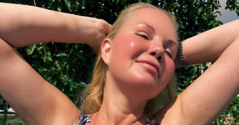 Lesley-Ann Poppe straalt in badpak: “Schoonheid!” (foto)