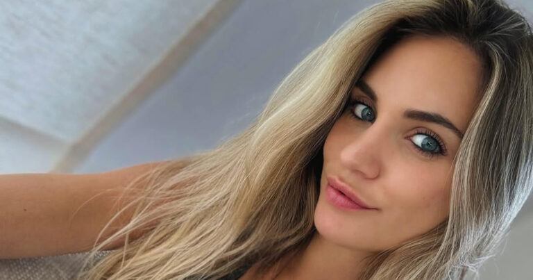 Maithé Rivera toont haar fitte lichaam in sportoutfit: “Powergirl!” (foto’s)