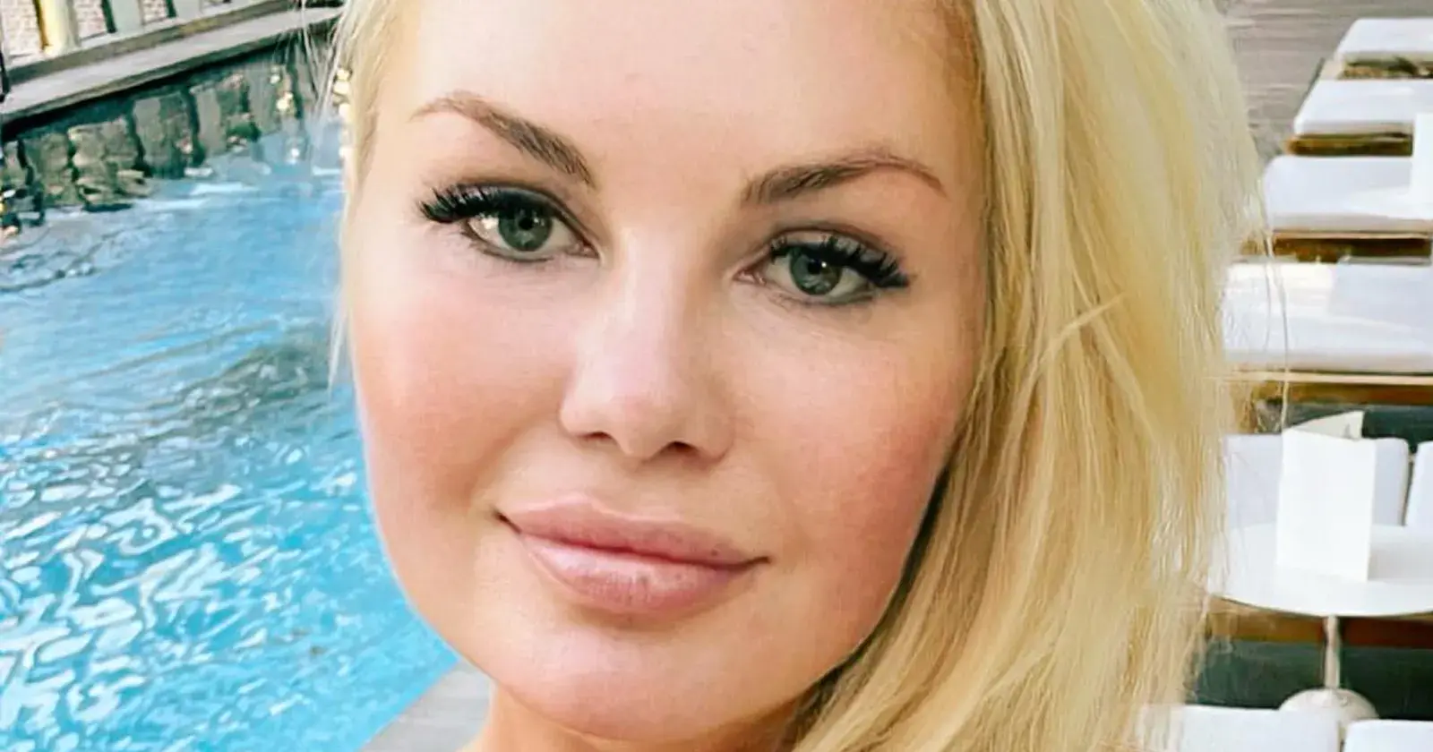 Lesley-Ann Poppe doet volgers zweten in pikante lingerie: &amp;quot;Mooi setje ...