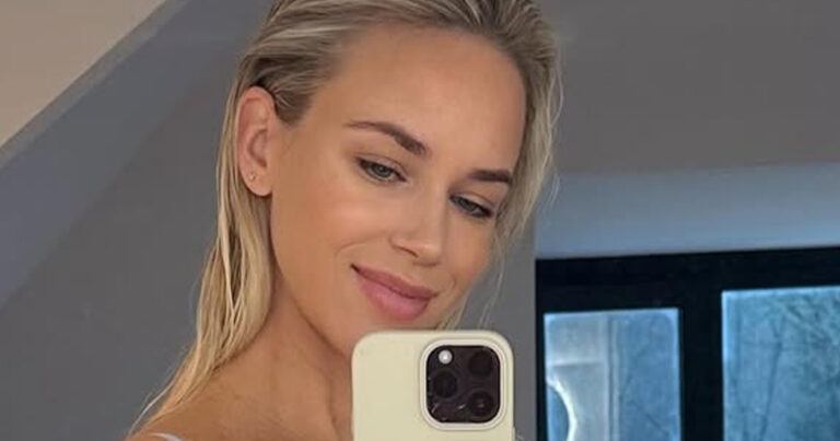 Vrouw van Regi Penxten toont hoe ze hersteld is van zwangerschap: “Heel mooi!” (foto’s)