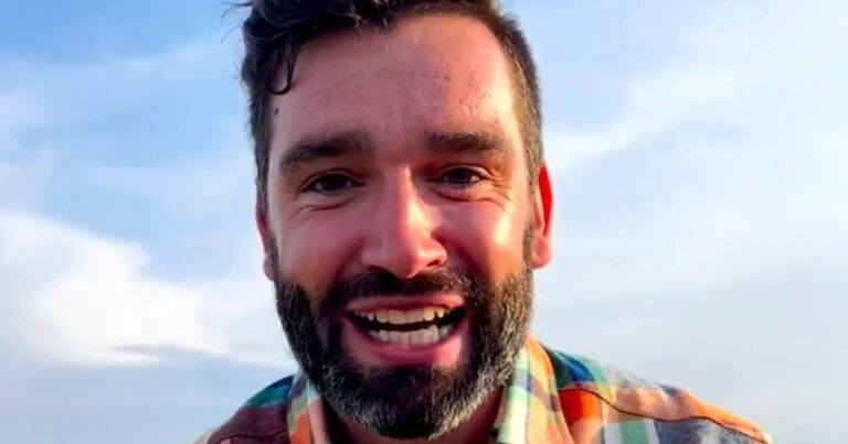 Metejoor deelt liefdevolle foto met vriendin Celine Van Ouytsel: “Mooi om te zien!”