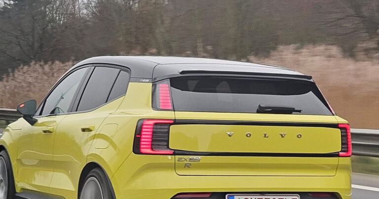 Gepersonaliseerde nummerplaat van Volvo is wel héél toepasselijk (foto)
