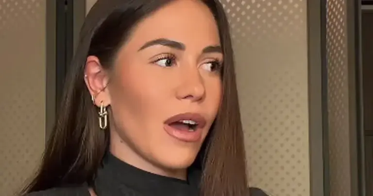 Sarah Puttemans beseft plots iets belangrijks na haar verloving met Viktor Verhulst: “Herkenbaar!” (video)