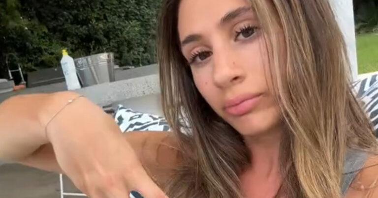 Vrouw toont waarom je beter niet in slaap valt tijdens het zonnen: “Dat moet pijn doen!” (video)