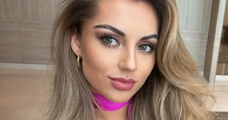 Miss België Karen Jansen pakt uit met nieuwe bikinifoto’s: “Wauw!”