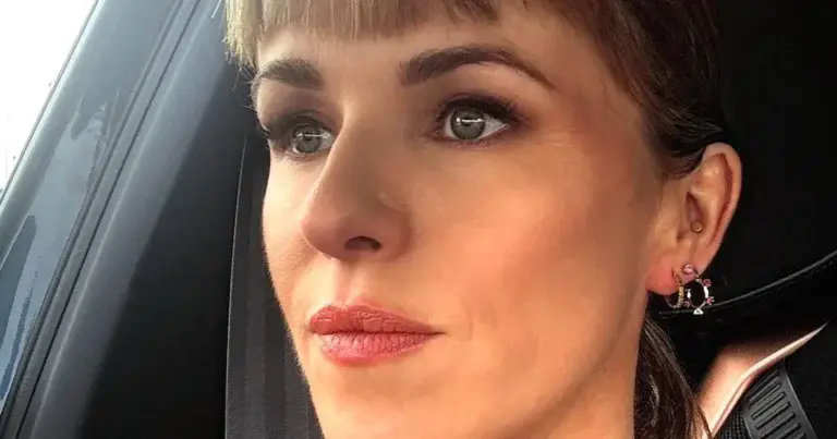 Josje (ex-K3) poseert in stijlvolle outfit: “Schoonheid!” (foto’s)