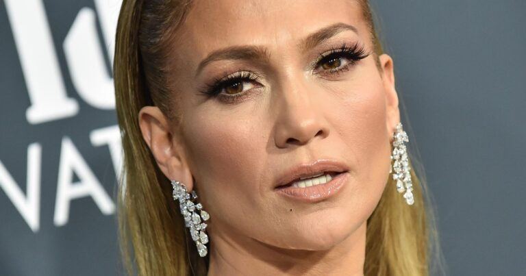 Foto van Jennifer Lopez zorgt voor verbazing: “Heeft ze zes tenen?!”