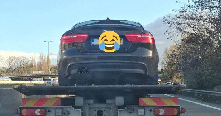 Jaguar met opvallende nummerplaat laat mensen lachen: “Van Boma zeker?” (foto)