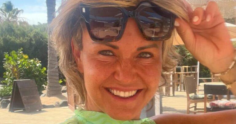 Vrouw van Wesley Sonck verbaast volgers in bikini: “Een kleurtje heb je al!” (foto)