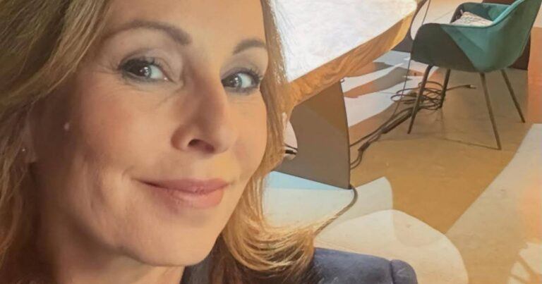 Bieke Ilegems laat volgers kiezen tussen twee looks: “Jij staat met alles!” (foto’s)