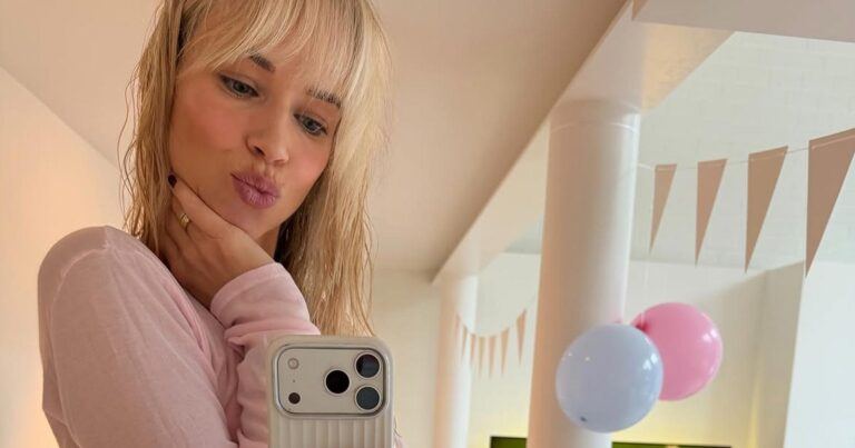 Regi en Kristel maken geslacht van tweeling bekend: “Zo leuk!” (foto/video)