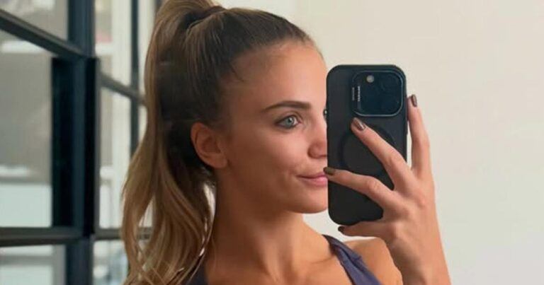 Vriendin van Sean Dhondt toont haar fitte lichaam in sportoutfit: “Wauwie!” (foto)